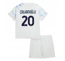 Inter Milan Hakan Calhanoglu #20 Koszulka Wyjazdowa dzieci 2025-26 Krótki Rękaw (+ krótkie spodenki)